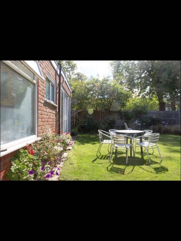 Wandworth, South London Deluxe King Room 2 Exterior foto